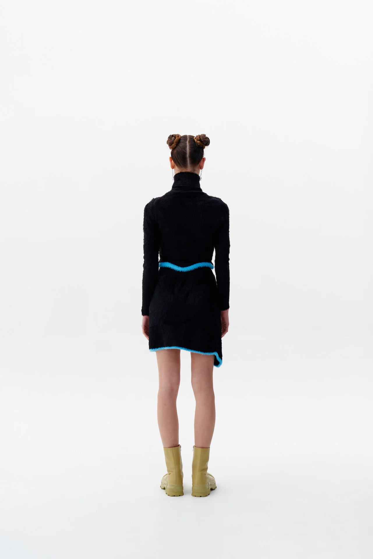 VENUS ECO FAUX FUR WAVY MINI SKIRT - Image 4