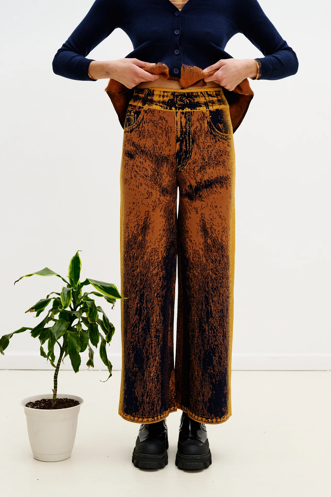 ZAHRA WIDE LEG PANTS