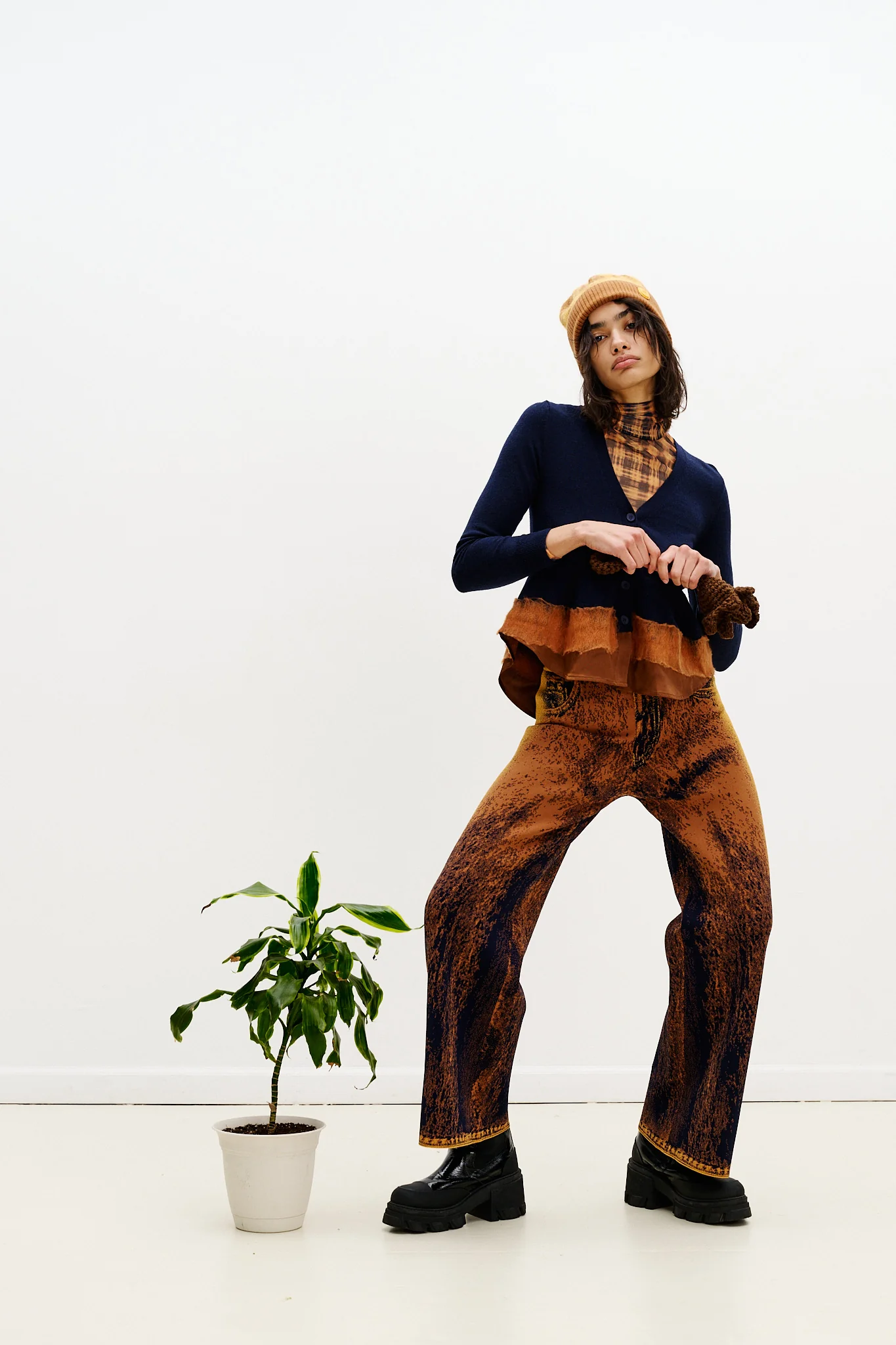 ZAHRA WIDE LEG PANTS - Image 4