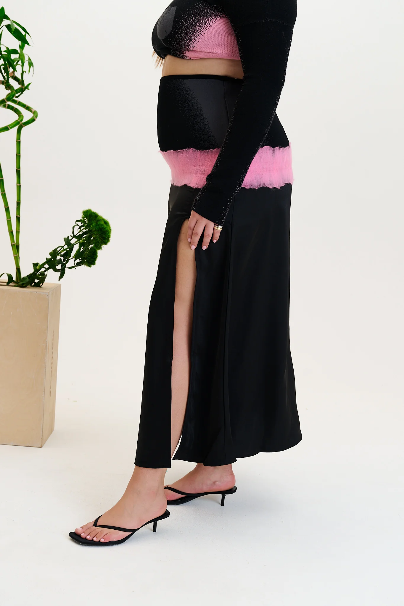 ZINYA NEEDLE PUNCH MAXI SKIRT - Image 4