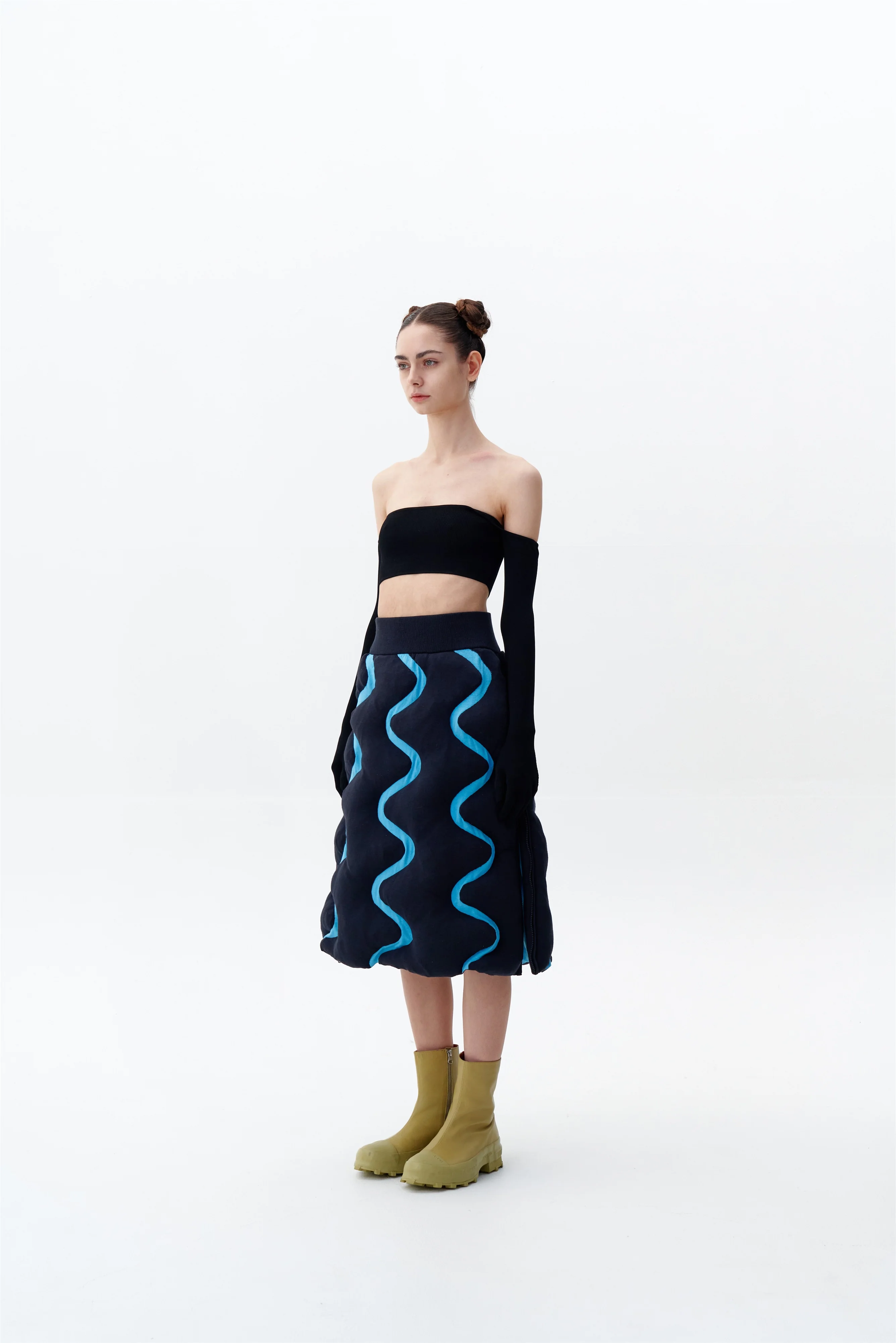 ZOE GLOVED TOP - Image 2